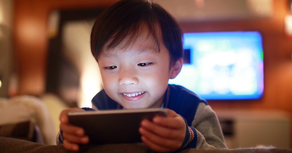 Bahaya Melakukan Screen Time Dalam Waktu Yang Lama