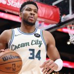 Giannis Antetokounmpo Selalu Hadirkan Pertunjukan Spektakuler