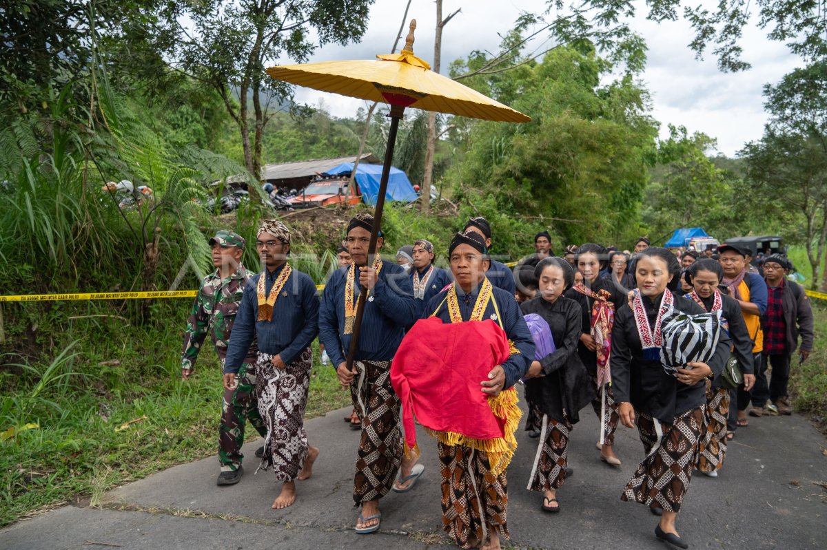 Upacara Labuhan
