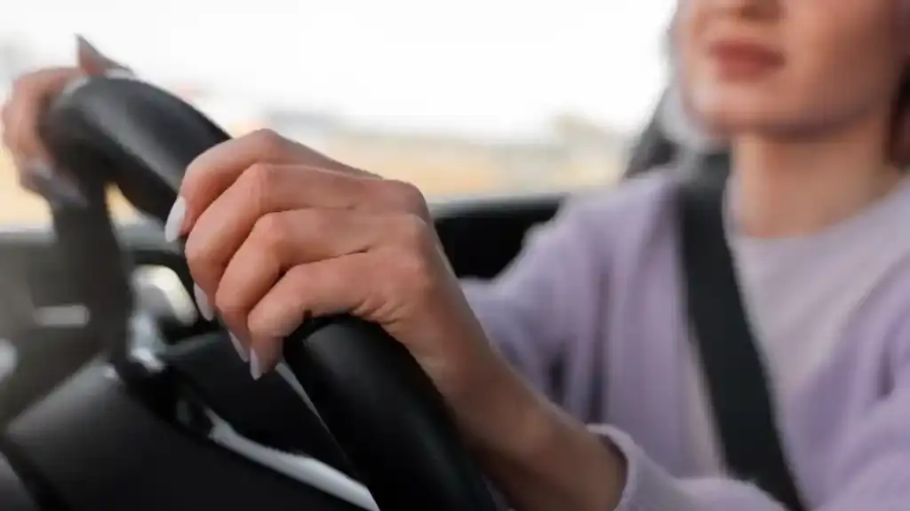 Trik Defensive Driving: Biar Gak Kejebak Macet!