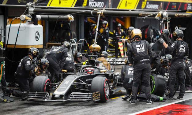 Mengupas Strategi Pit Stop Dalam Balapan Sirkuit